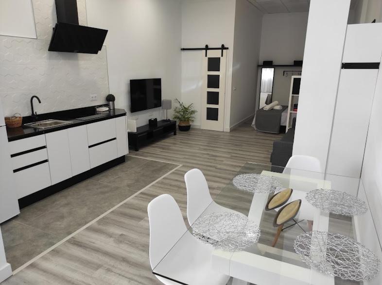 Apartamento Turistico Lyra Baena Ngoại thất bức ảnh