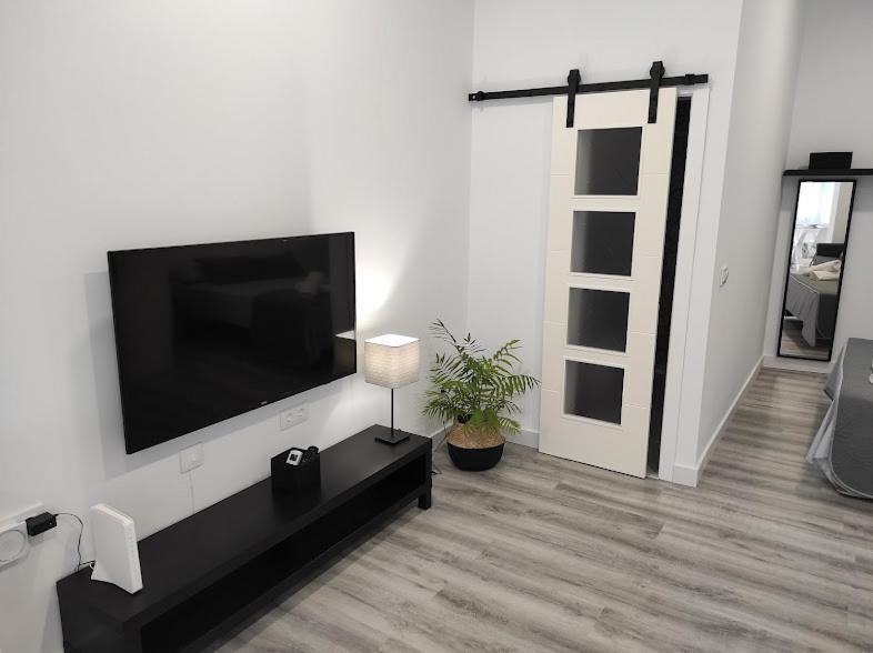 Apartamento Turistico Lyra Baena Ngoại thất bức ảnh