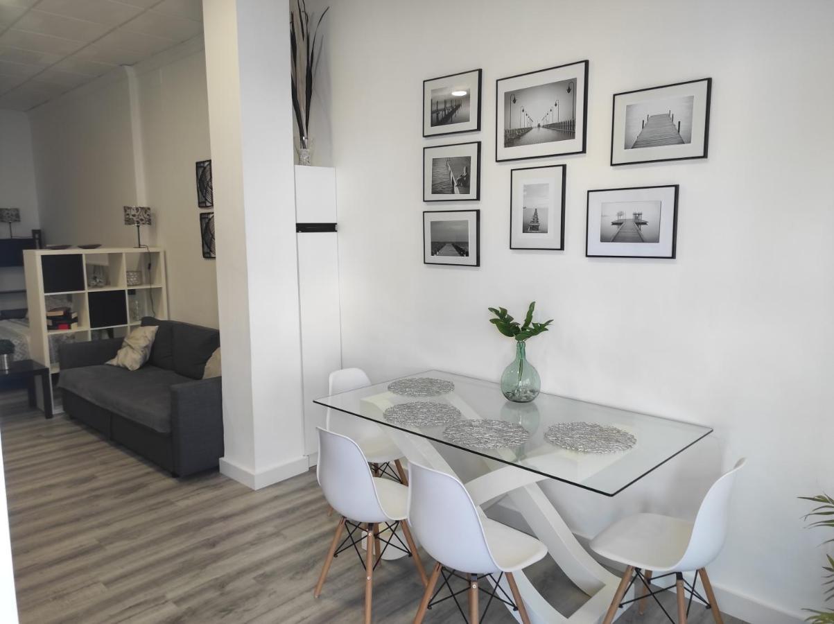 Apartamento Turistico Lyra Baena Ngoại thất bức ảnh