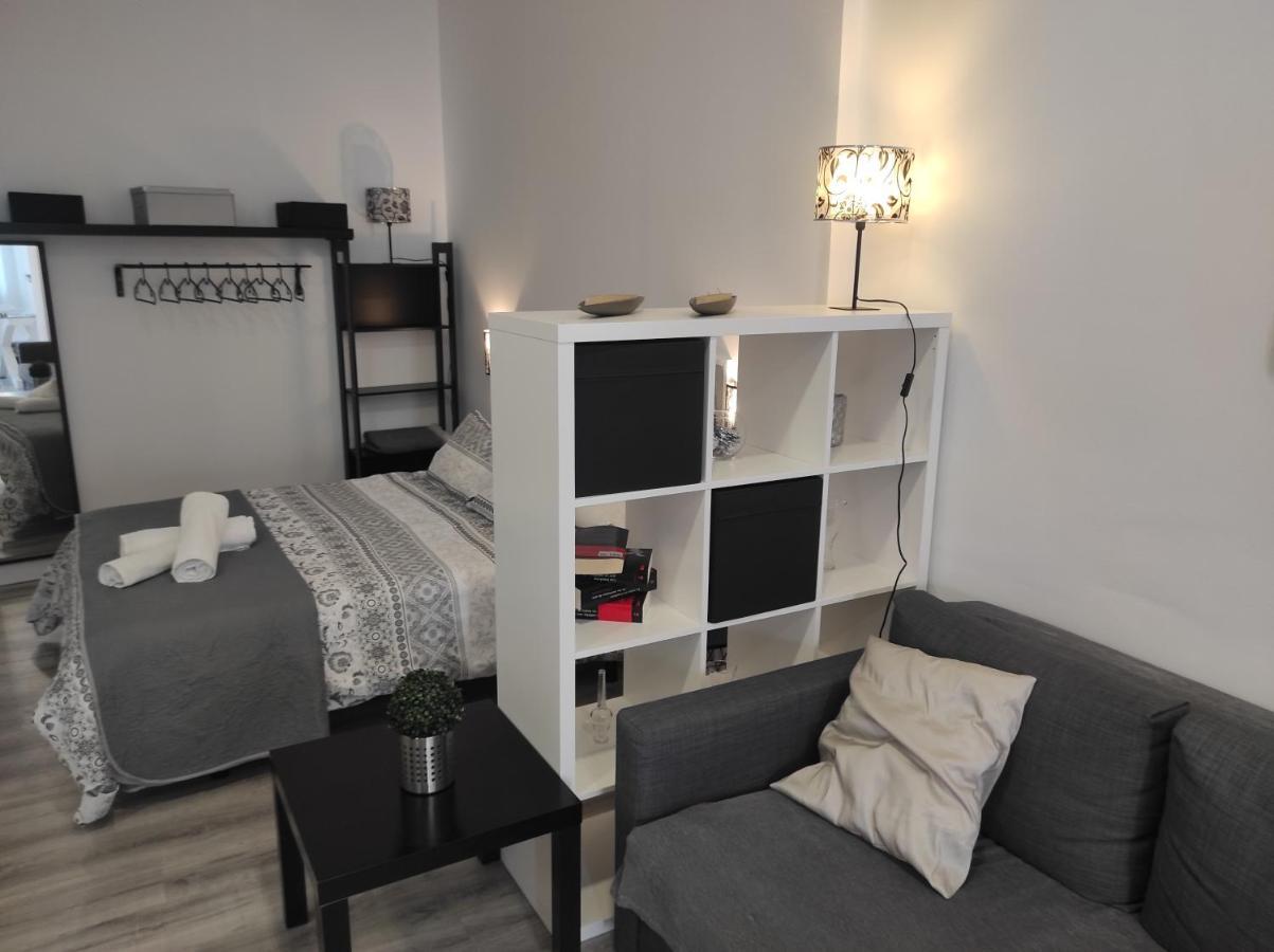 Apartamento Turistico Lyra Baena Ngoại thất bức ảnh